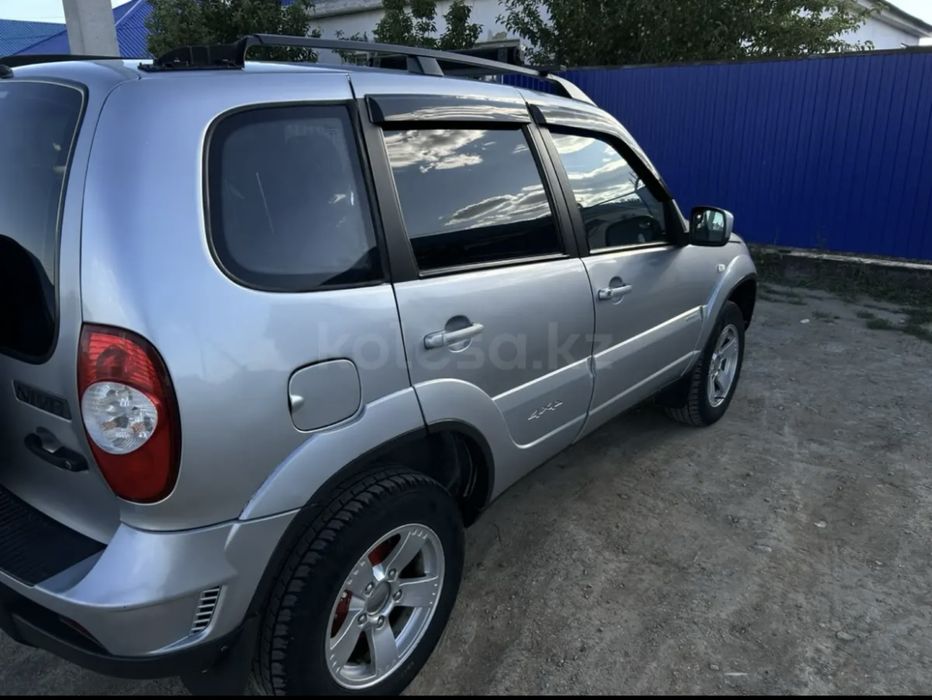 Chevrolet Niva, 2005 года