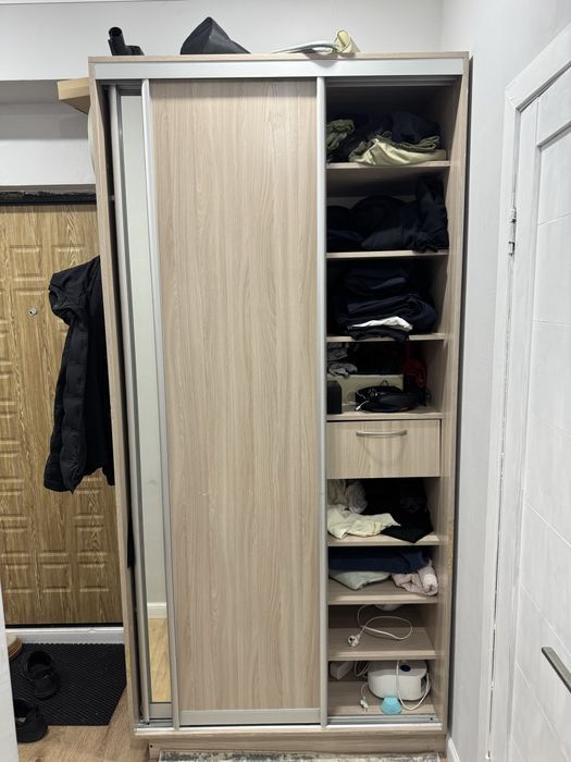 Шкаф для гостиной