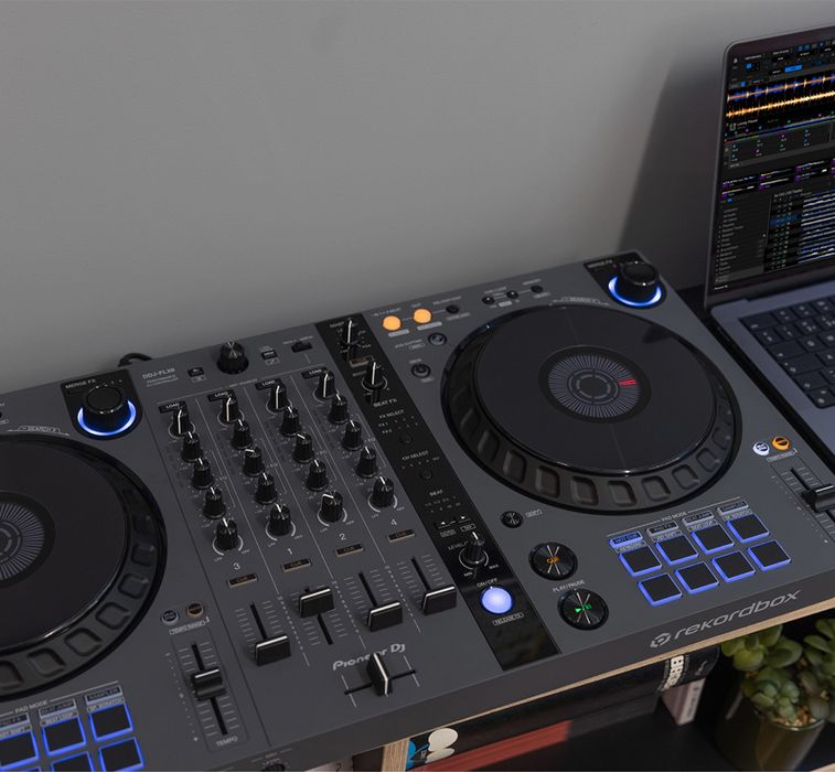 dj контроллер + колонки Pionner ddj flx6 gt