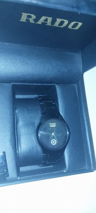 Часы керамические продам срочна