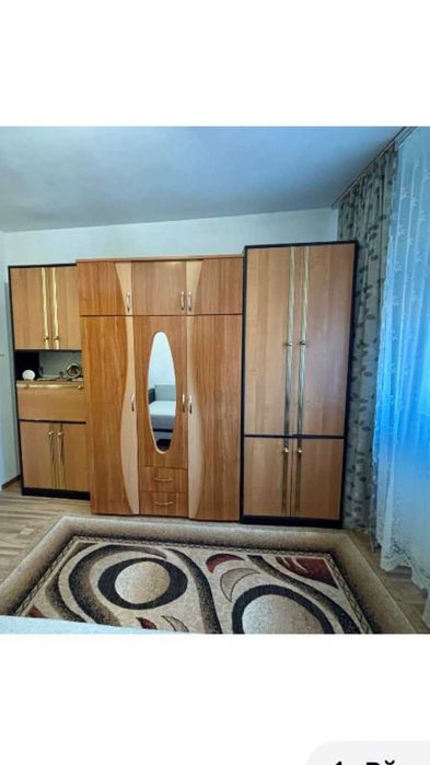 Vind apartament 2 camere Beclean