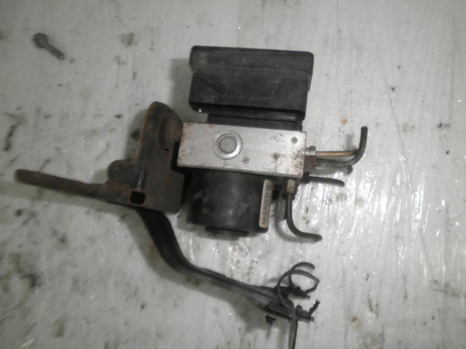 Pompa ABS Suzuki Grand Vitara 2.0B 2010 64J0A2