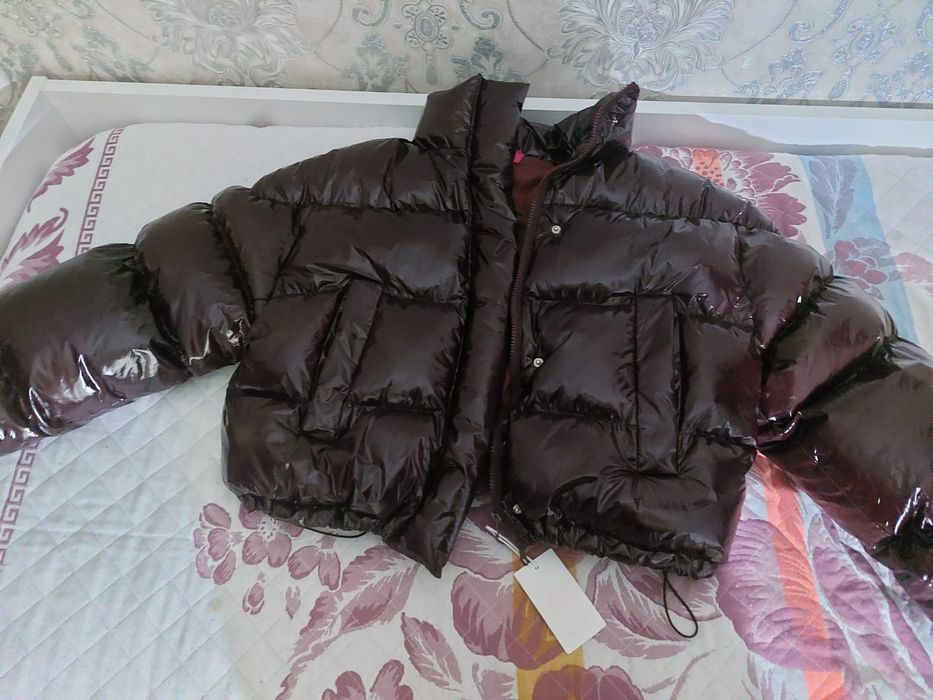 Продам куртку дизайнерскую