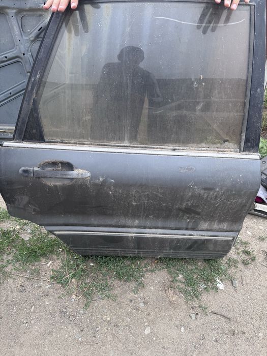 Продам запчасти от митсубиси