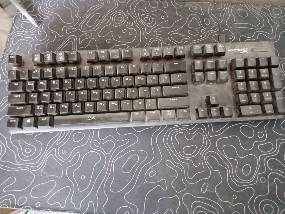 Продам срочно клавиатуру Hyper x