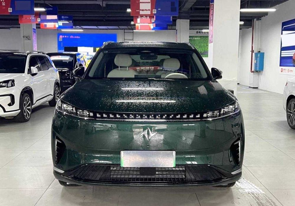 Dongfeng 008 Ulrta