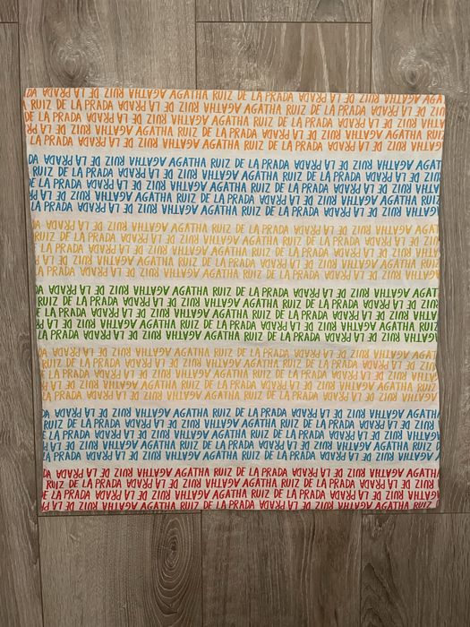 Față de perna Agatha Ruiz de la Prada