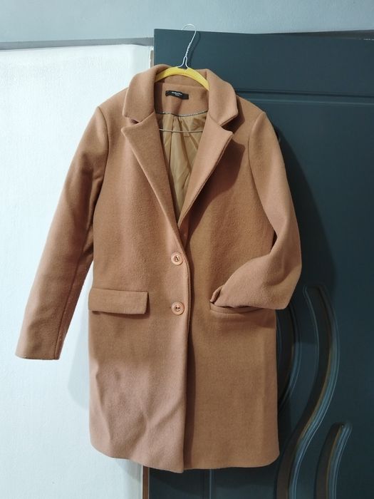 Palton maro si sacou roz