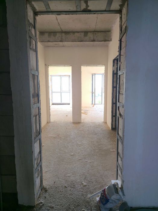 Квартира сотилади!