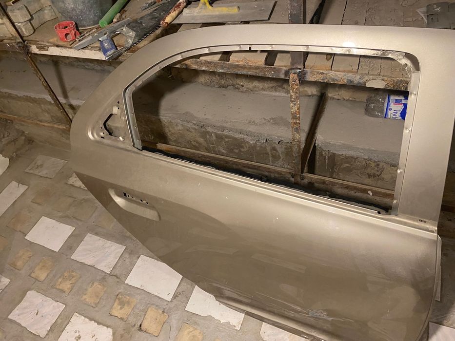 Дверь на кобальт