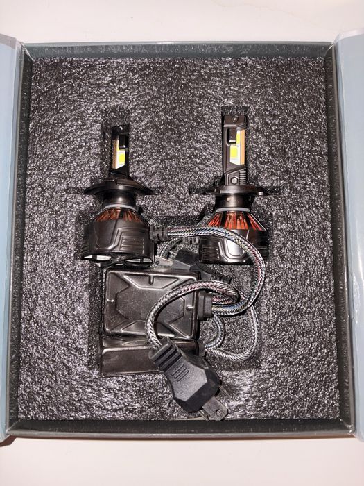 LED лампочки H4 + обманка