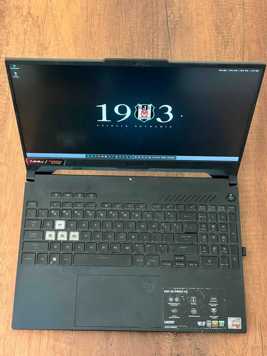 ASUS TUF Gaming A15 - Ryzen 7 6800H / RTX 3050 Ti / 32GB RAM / 1TB SSD