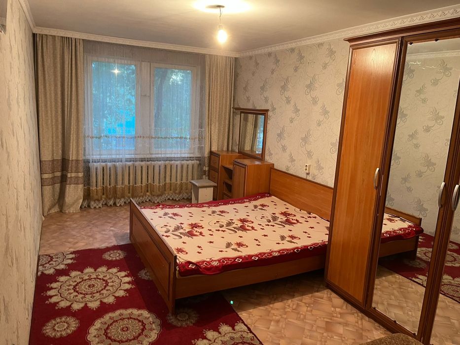 Продам квартиру на юности