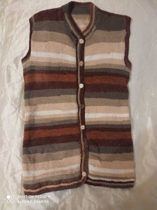 Дамска жилетка 90 лв.