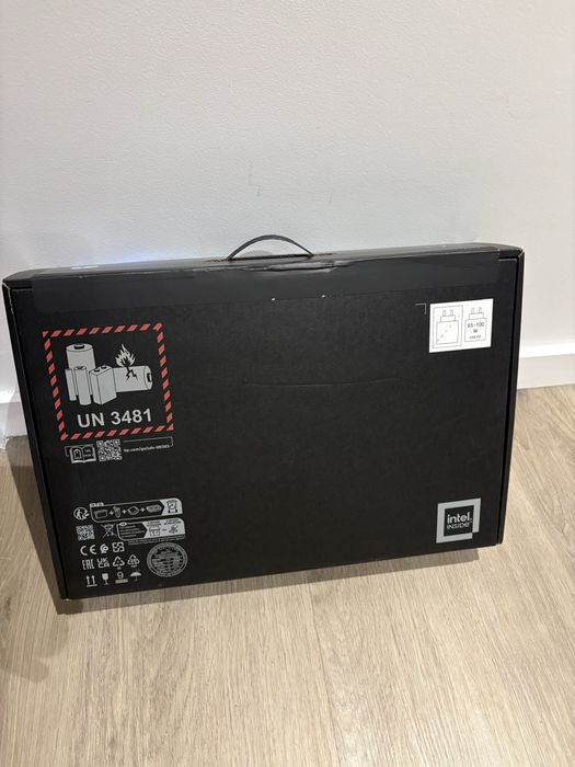 HP OmniBook 7, 17 inch, touchscreen, ultra 7,SIGILAT, RTX nvidia 4050