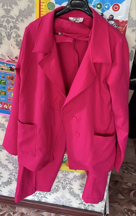 Двойка, юбка, брюки