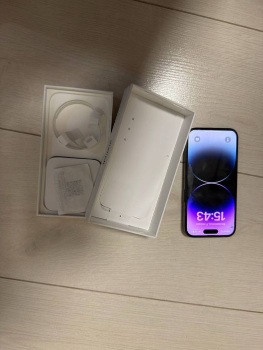 продам айфон 14 про