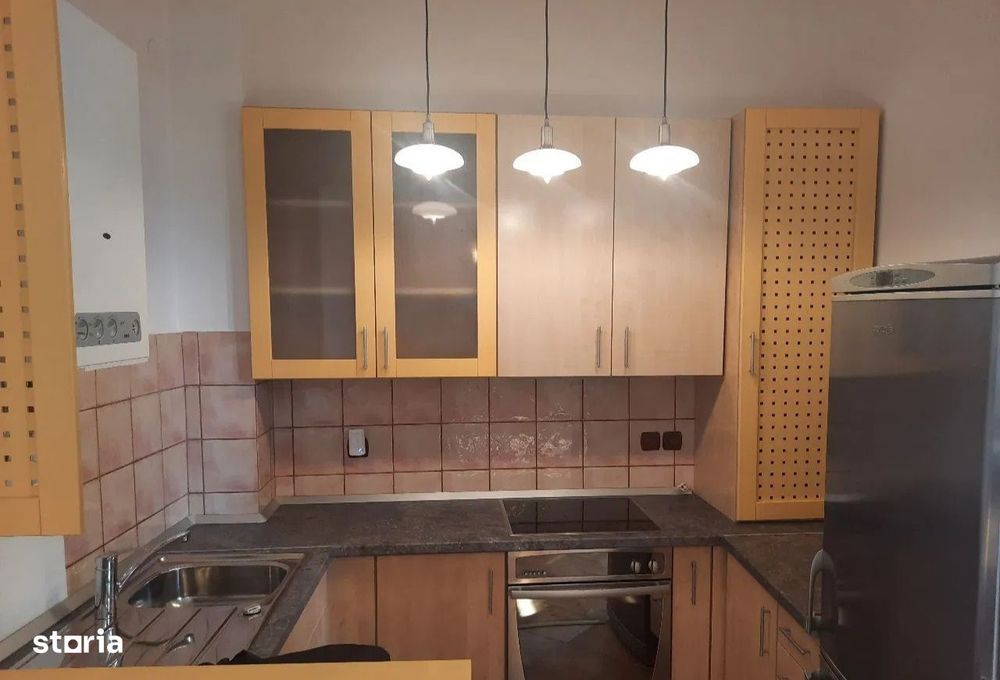Inchiriez Apartment elegant centru vechi