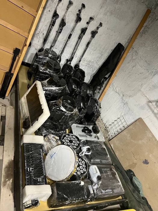 Ansambl uchun maxsus Saxna sotiladi