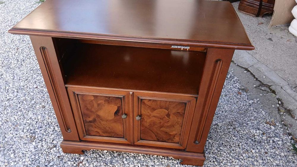 Comode Diverse Modele si Marimi