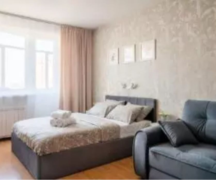 Сдам посуточно 1 комнатную квартиру Встреча Абылайхана