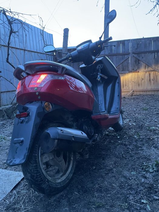 Scuter peugeot vivacity 3 4t cu acte