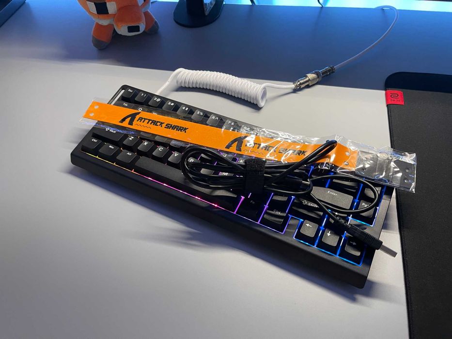 Tastatura Mecanica Gaming AttackShark x68HE