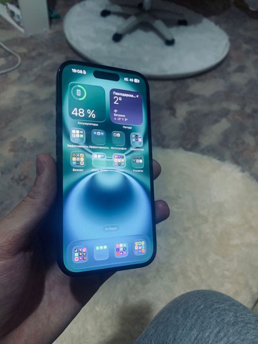 Айфон 16 в черном цвете