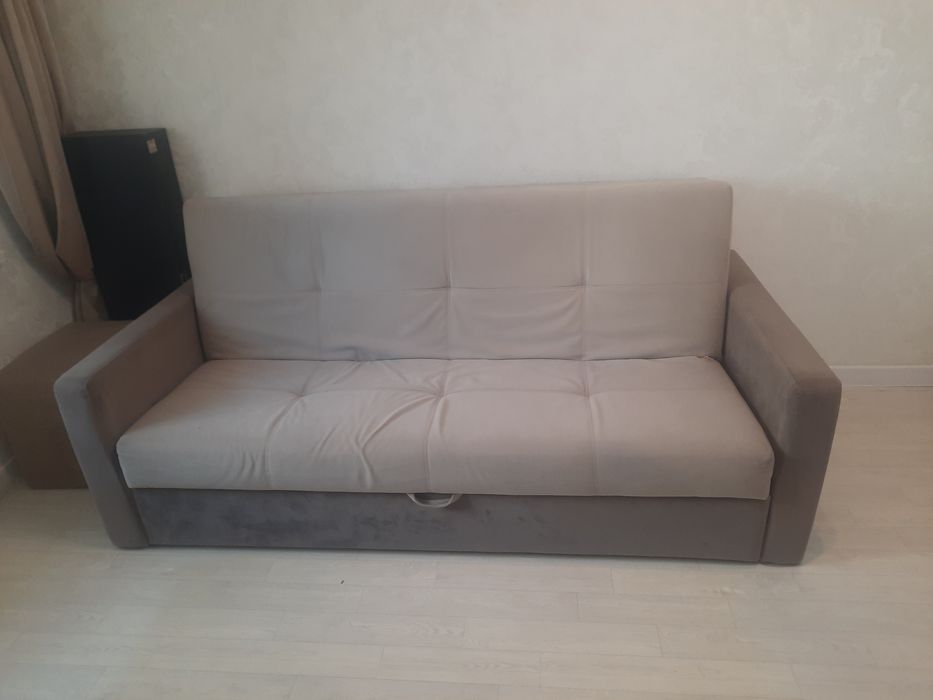 Продам диван б/у