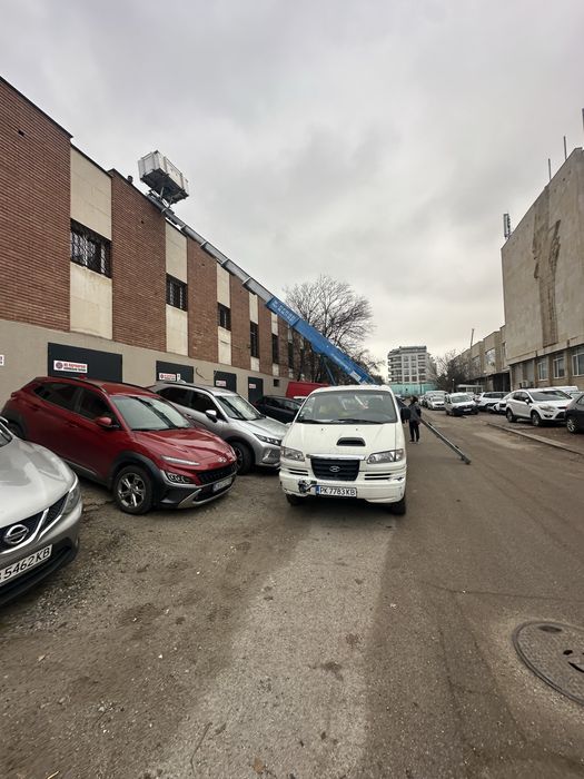 Мобилен  строителен асансьор под наем-30м, 300кг. Перник, София