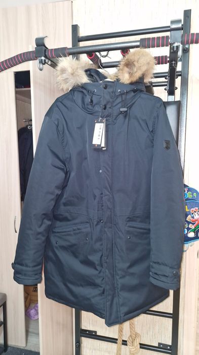 Парка мужская срочно