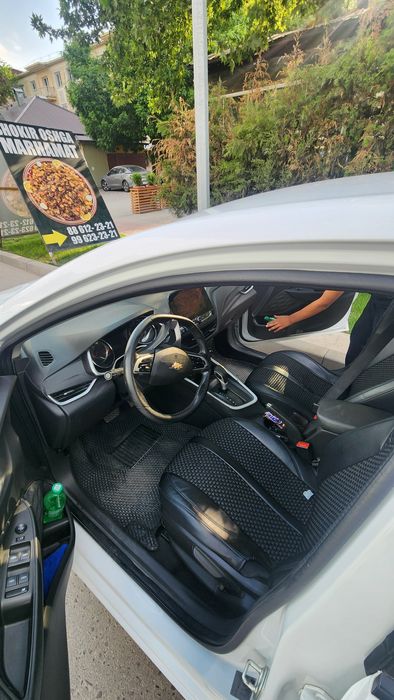 Onix 2024  probeg 80000 birqul haydalgan