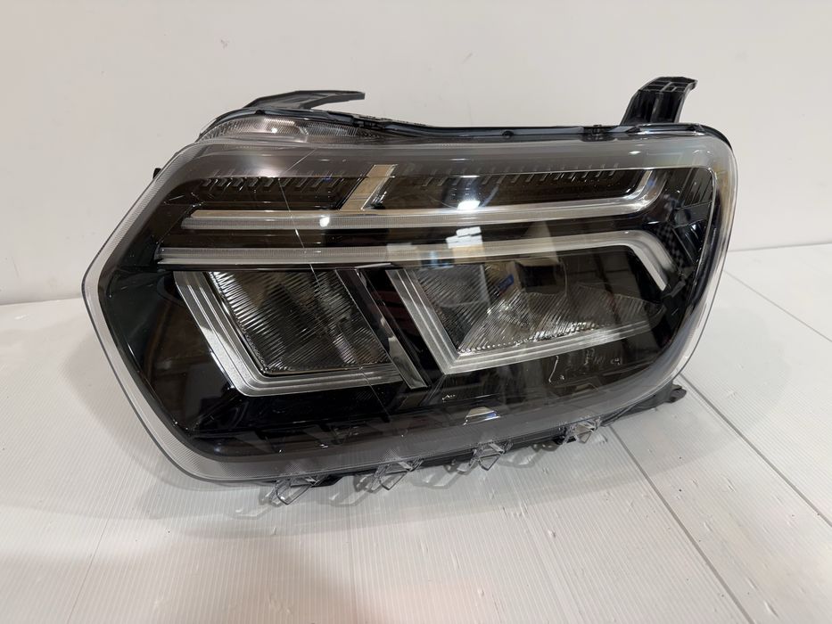 Far stânga dreapta Dacia Duster 2 facelift 2021/2024