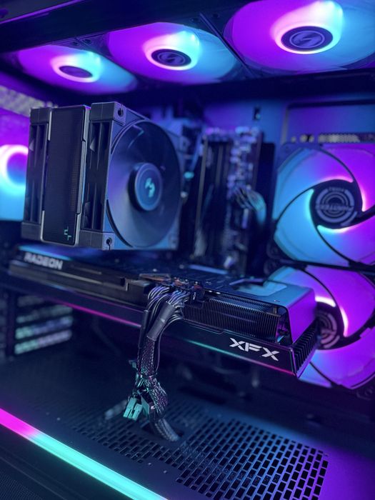 PC Gaming RGB RX7900 GRE R7 7700 32gb