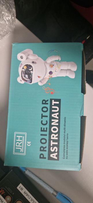 Proiector Astronaut