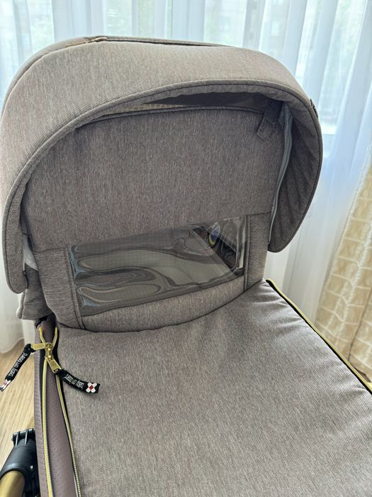 Детская коляска с люлькой и прогулочным блоком