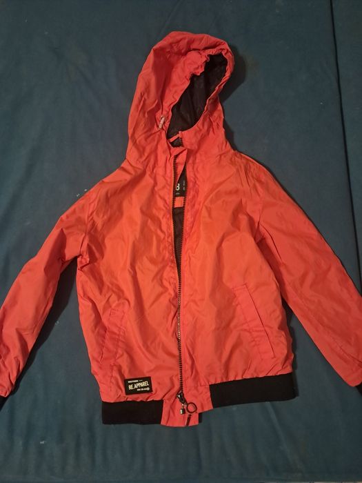 3 тънки якета 122-128 - общо 5€