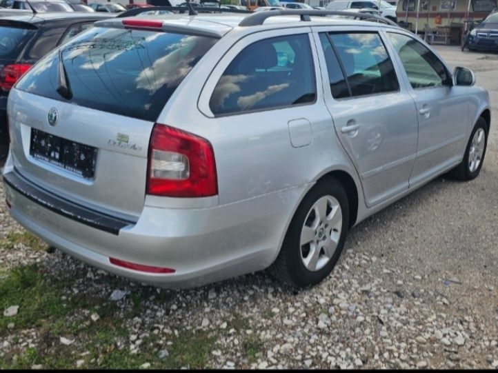 Шкода Октавия 1.6 тди 105 к.с.