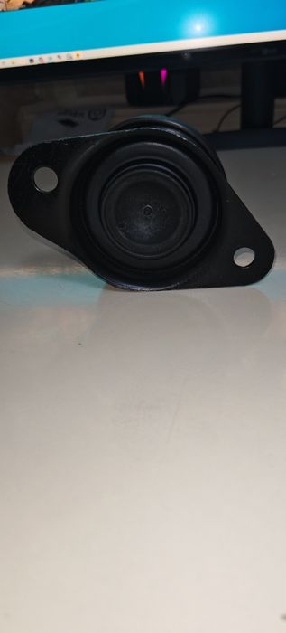 Оригинал! Гидравлическая подушка двигателя Audi A4 — D4 AV-75693-HS