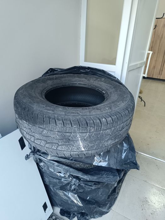 Продам Летние шины 275/70 R16