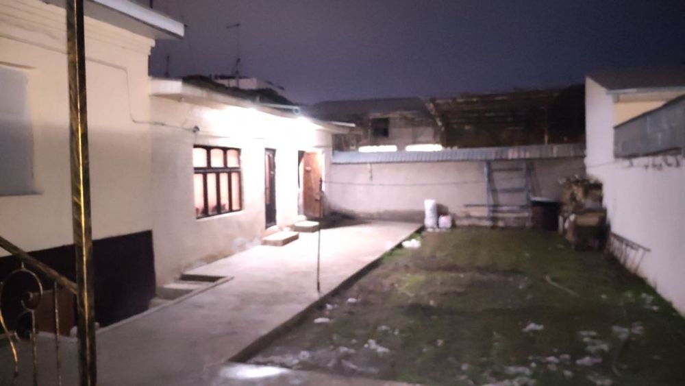 Срочно сотаман 3,5 соток 5 хона Яшнабод тумани ориентир Почта