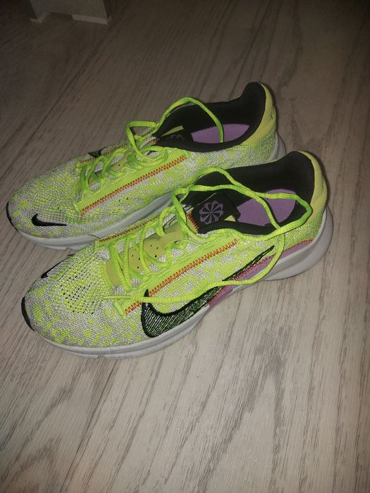 Кроссовки б.у. оригинал