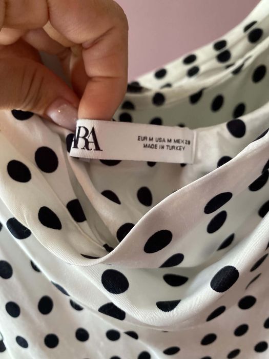 Рокля Zara точки