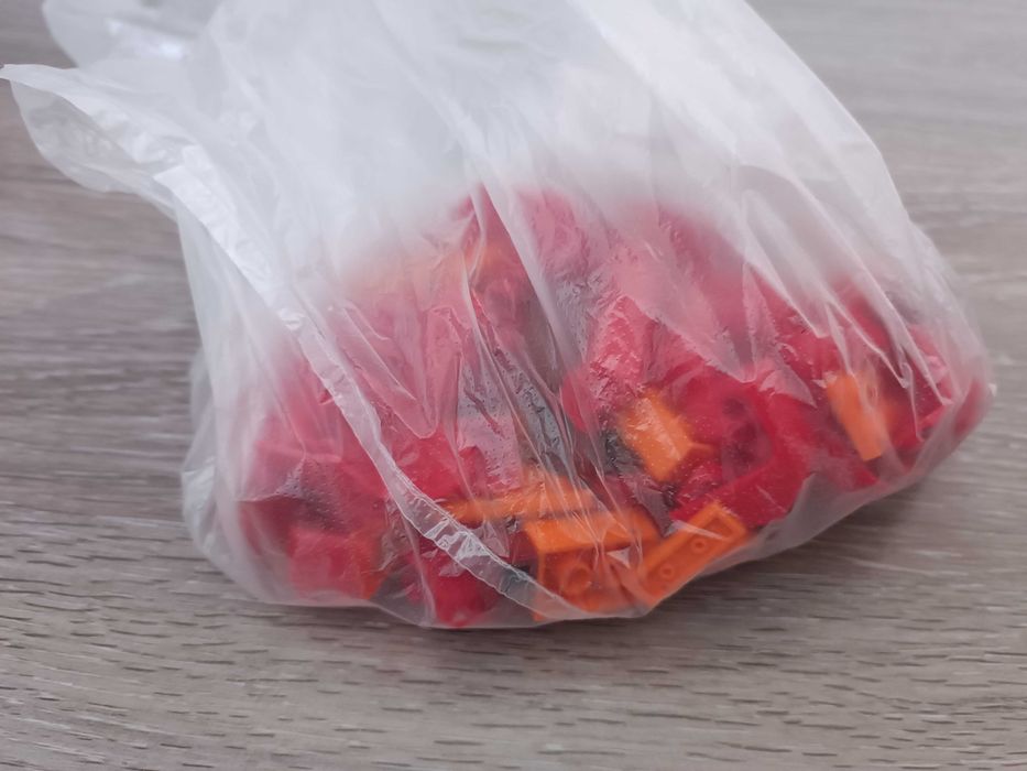 Детали конструктора лего