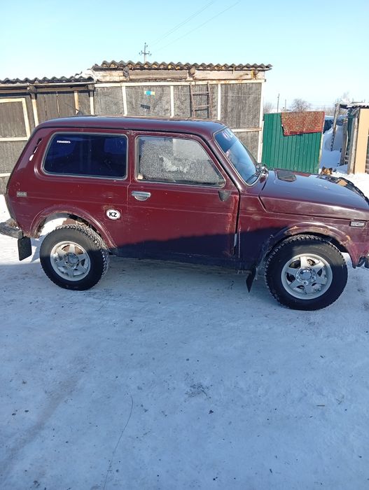 Продам ниву 21214