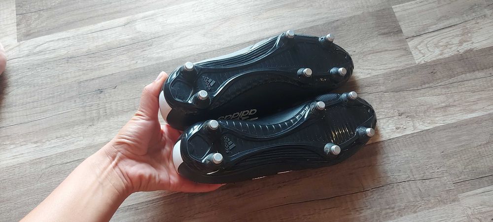 Калеври за футбол -професионални