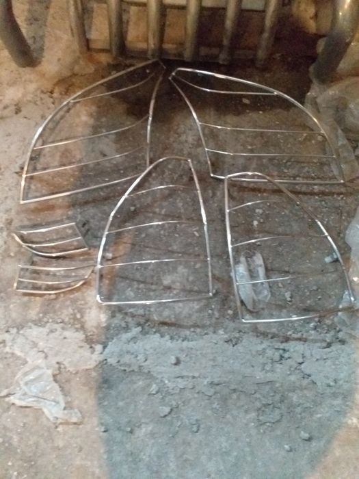 Тойота Ланд Крузер на части