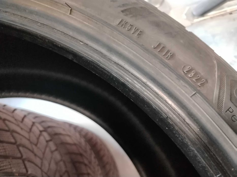 4бр.зимни гуми 275/40/22 Goodyear