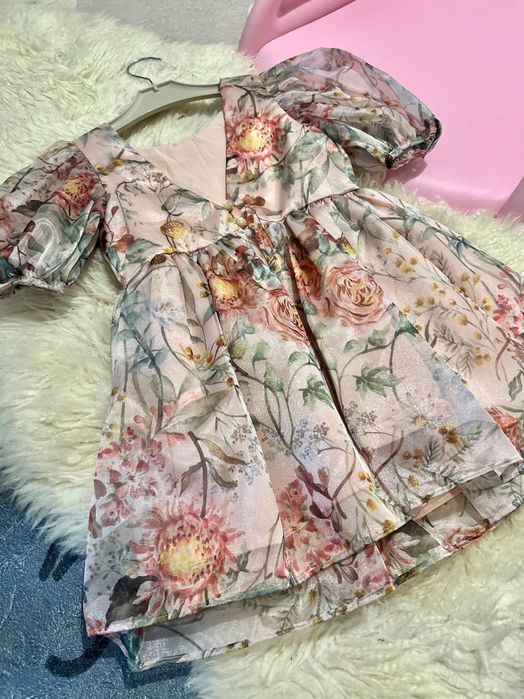 Next Рокля за момиче 7-8 години