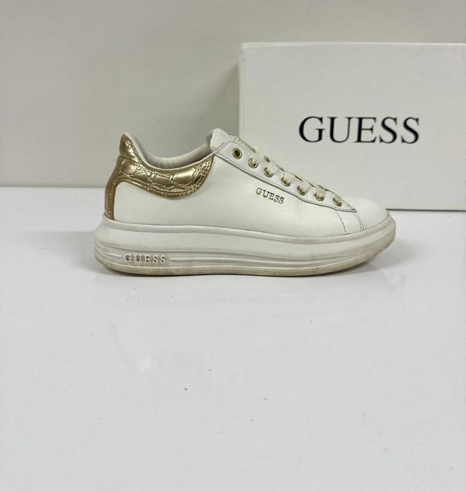 GUESS Sneakers Vibo